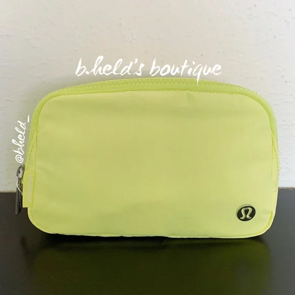 lululemon Everywhere Belt Bag in Electric Lemon with Silver Zipper (1L) New NWT - Picture 5 of 16